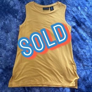 Adrienne Vittadini Mustard Yellow Crew Neck Sleeveless Tank Top